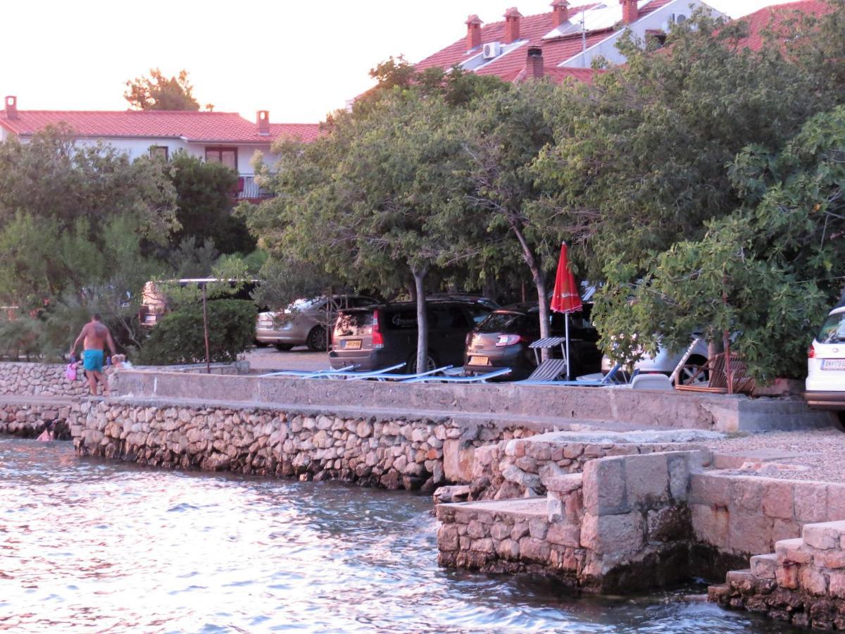 Delfin Acomodação com café da manhã Starigrad Paklenica Exterior foto