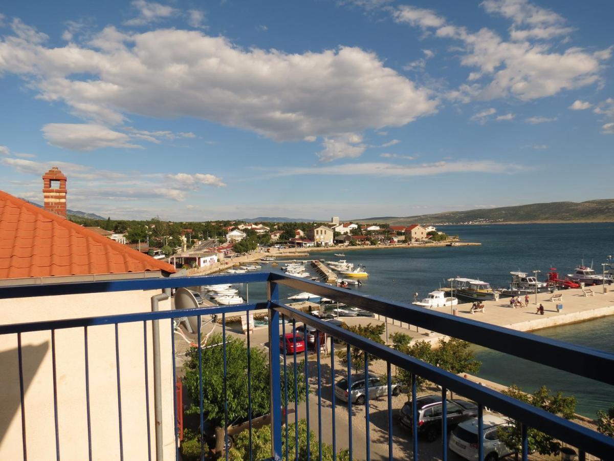 Delfin Acomodação com café da manhã Starigrad Paklenica Exterior foto